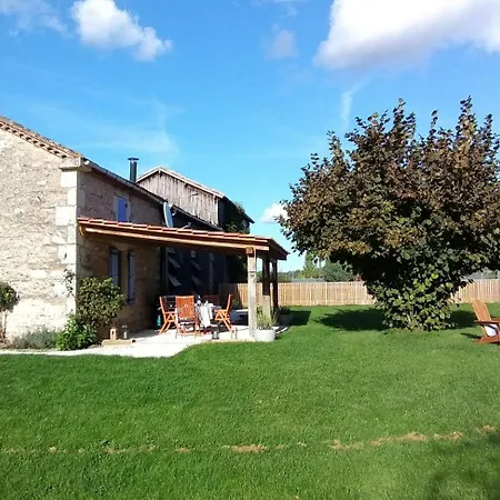 Hortensia & Rose Holiday home